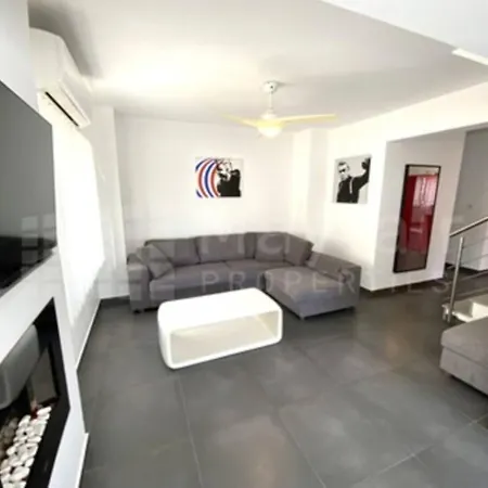 Holiday home Makenzy Star 2bd Duplex