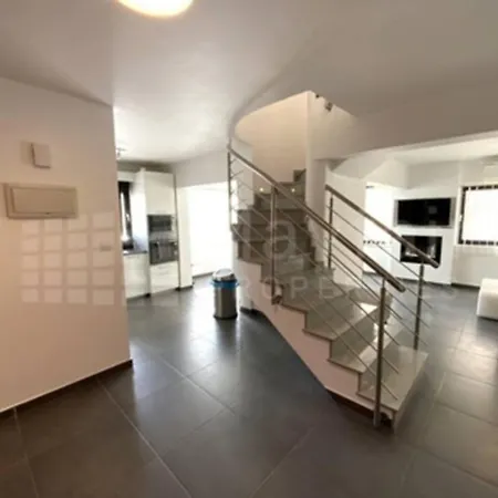Makenzy Star 2bd Duplex Holiday home Aglantzia