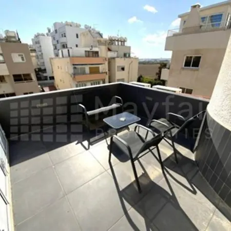 Makenzy Star 2bd Duplex Aglantzia
