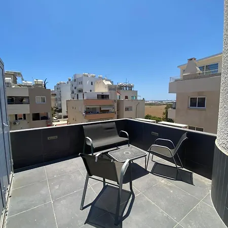 Holiday home Makenzy Star 2bd Duplex Aglantzia