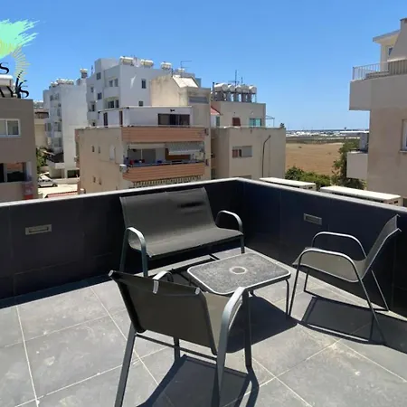 Makenzy Star 2bd Duplex Holiday home Aglantzia