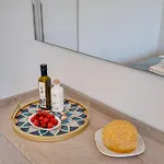 Case de vacanță Makenzy Star 2bd Duplex 300m From *