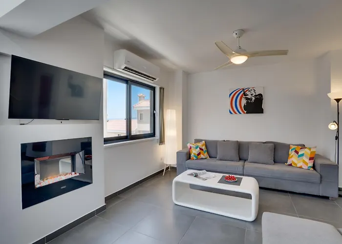 Prázdninový dům Makenzy Star 2bd Duplex 300m From *